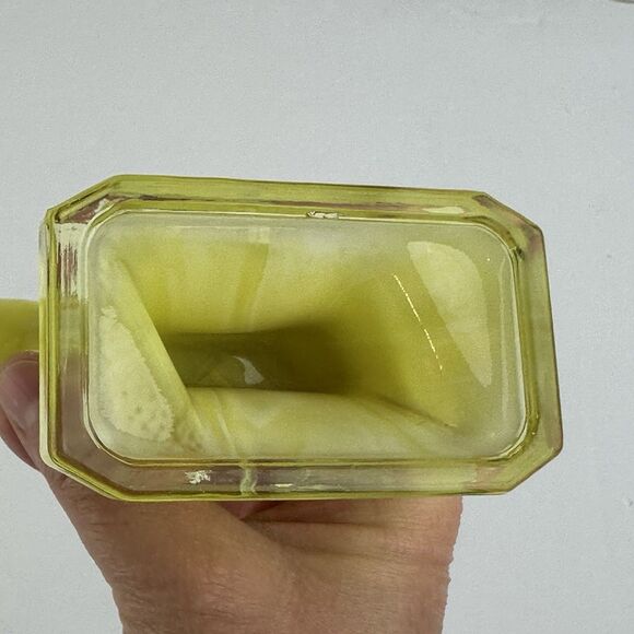 Vintage Boyd Glass Figurine Yellow Zack the Elephant Cornsilk Slag Cadmium Glow - Picture 6 of 10